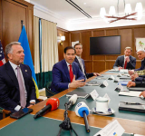 US sees progress after talks in Florida with Ukraine